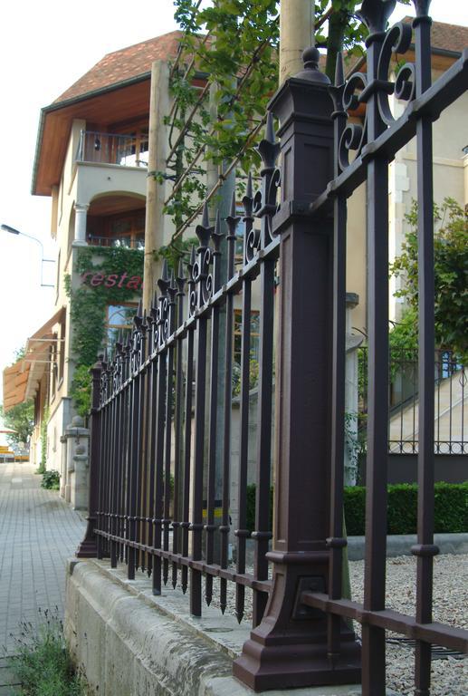קלאוסברגן Hotel La Sabliere מראה חיצוני תמונה